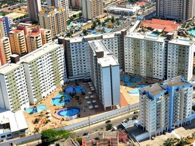 Apartamento Prive Riviera Caldas Novas Exterior foto